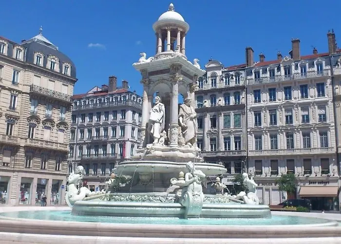 Apartamento Joli Chaleureux Proche Bellecour *